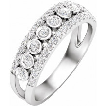 14K White 1/2 CTW Diamond Anniversary Band - 653558601P