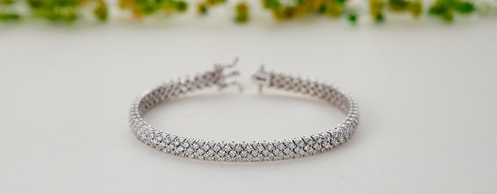 Diamond Bracelets for Everyday Elegance