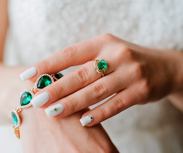 Peridot Jewelry for Gifting and Celebrations